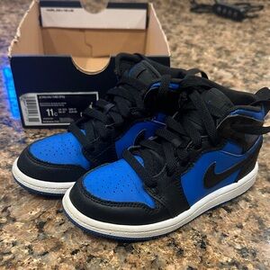 Nike Air Jordan 1 Mid PS Black and Royal Blue Shoes, Little Boys, size 11C